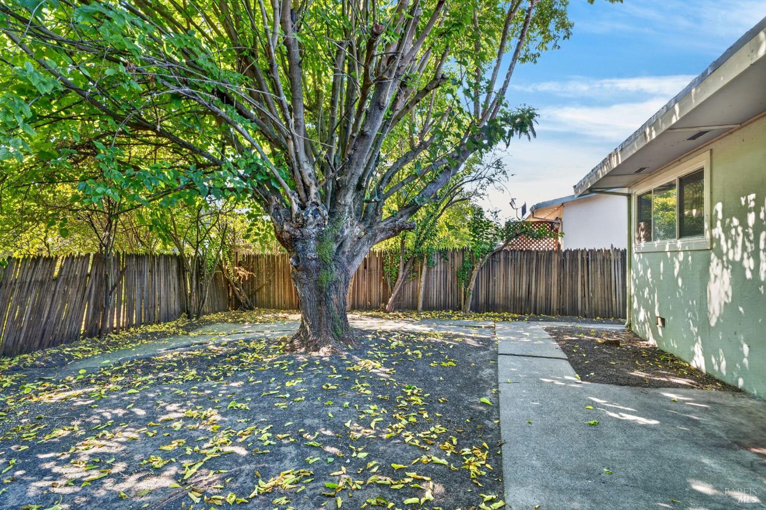 128 Burlington Drive Petaluma CA 94952