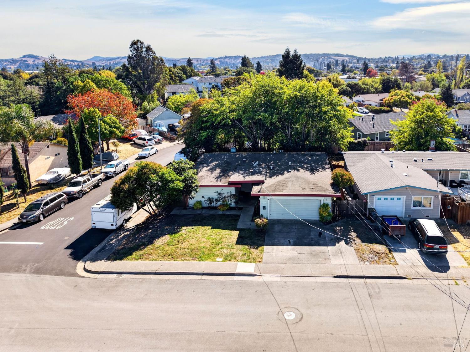 128 Burlington Drive Petaluma CA 94952