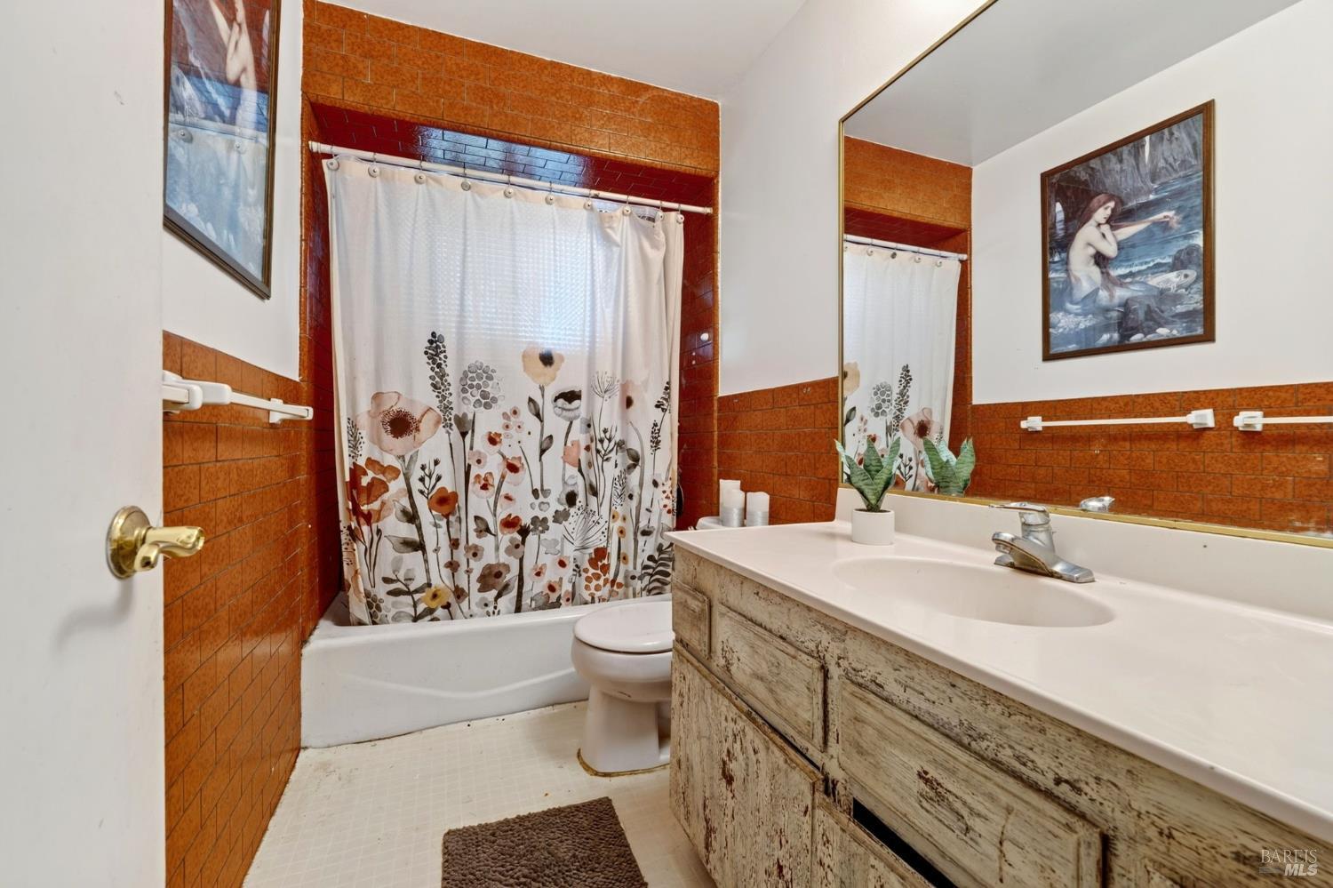 128 Burlington Drive Petaluma CA 94952