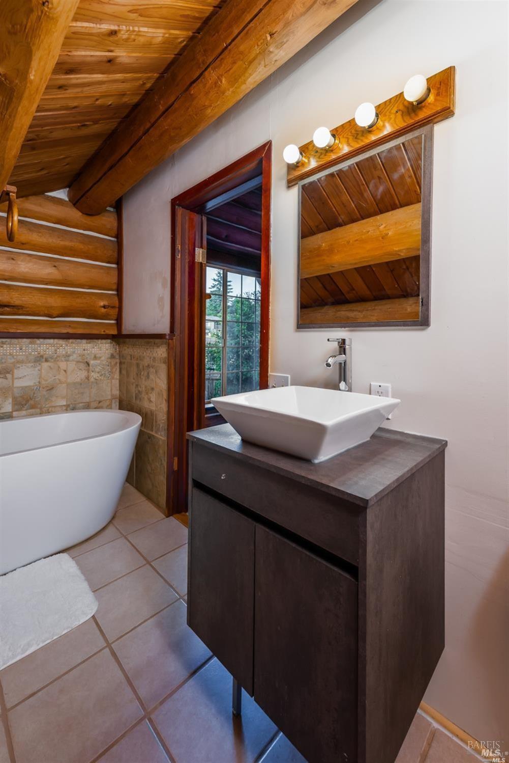 2260 Oriole Lane Willits CA 95490