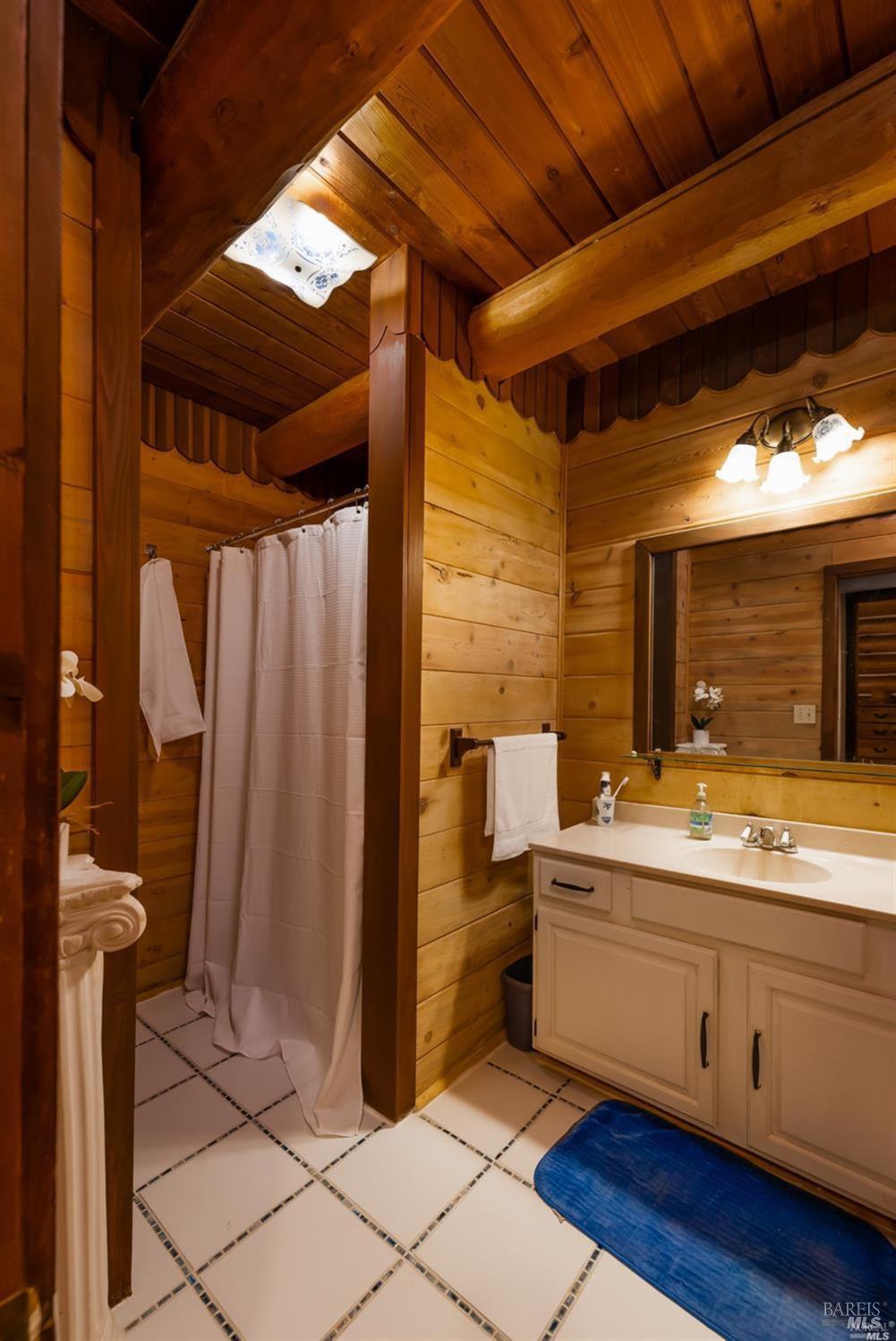 2260 Oriole Lane Willits CA 95490
