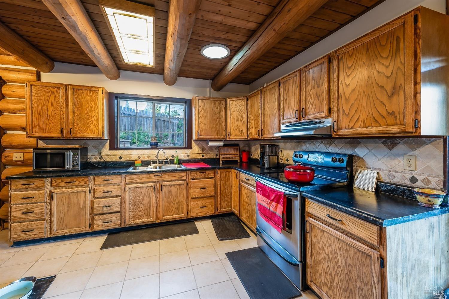 2260 Oriole Lane Willits CA 95490