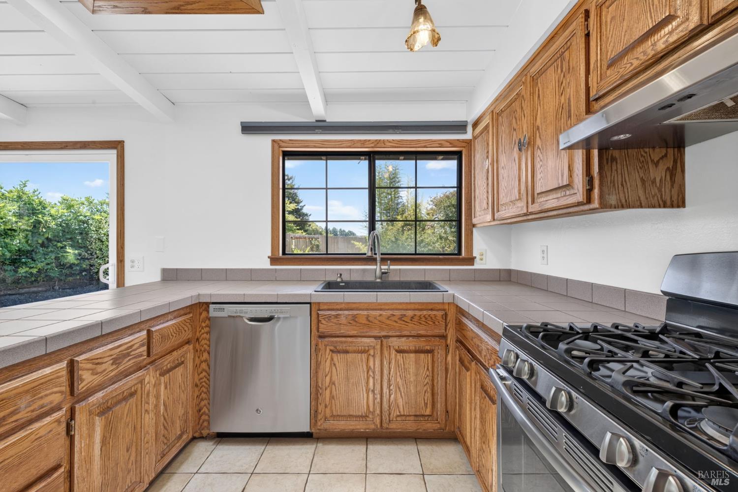 5325 Lone Pine Road Sebastopol CA 95472