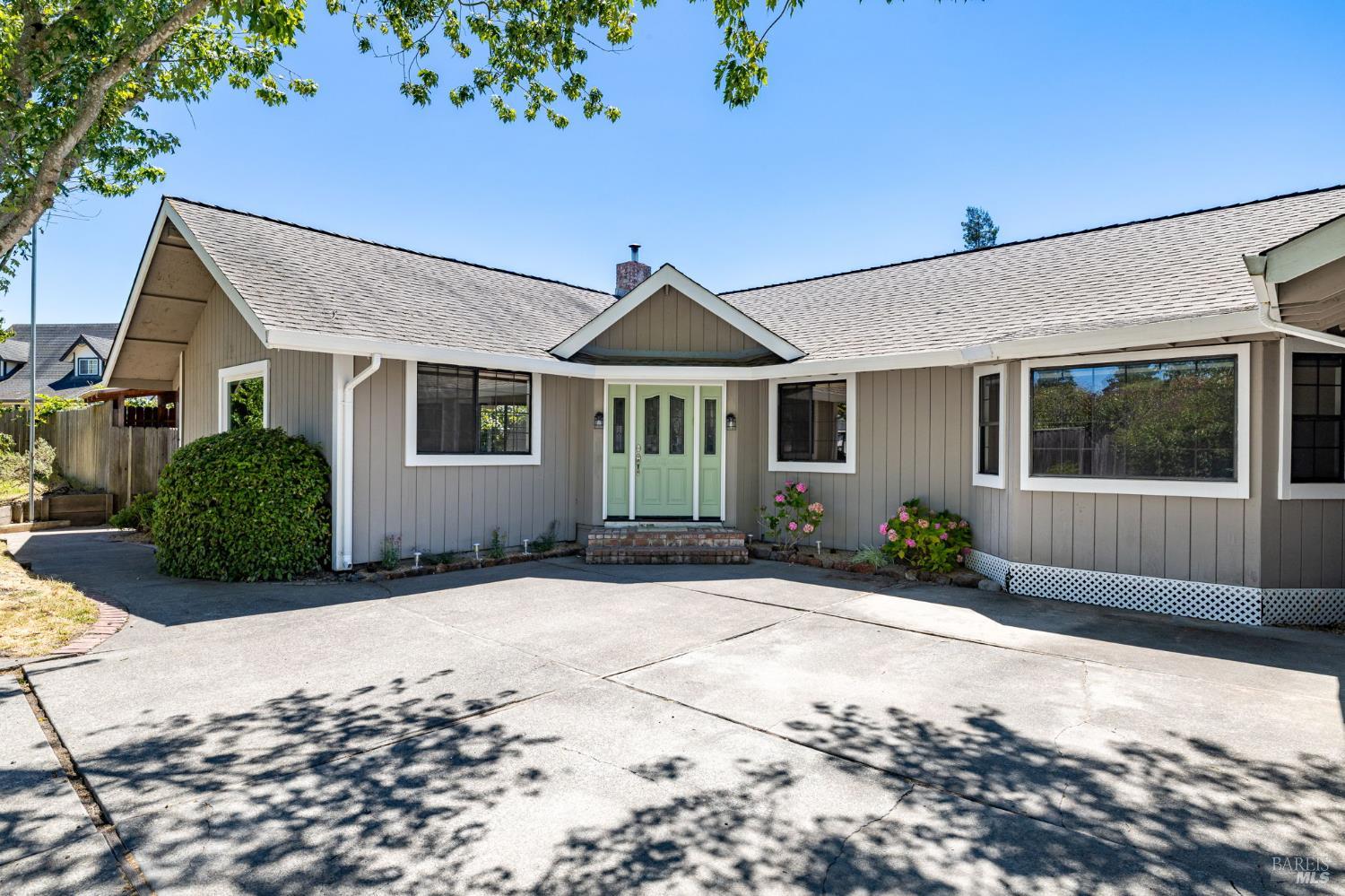 5325 Lone Pine Road Sebastopol CA 95472