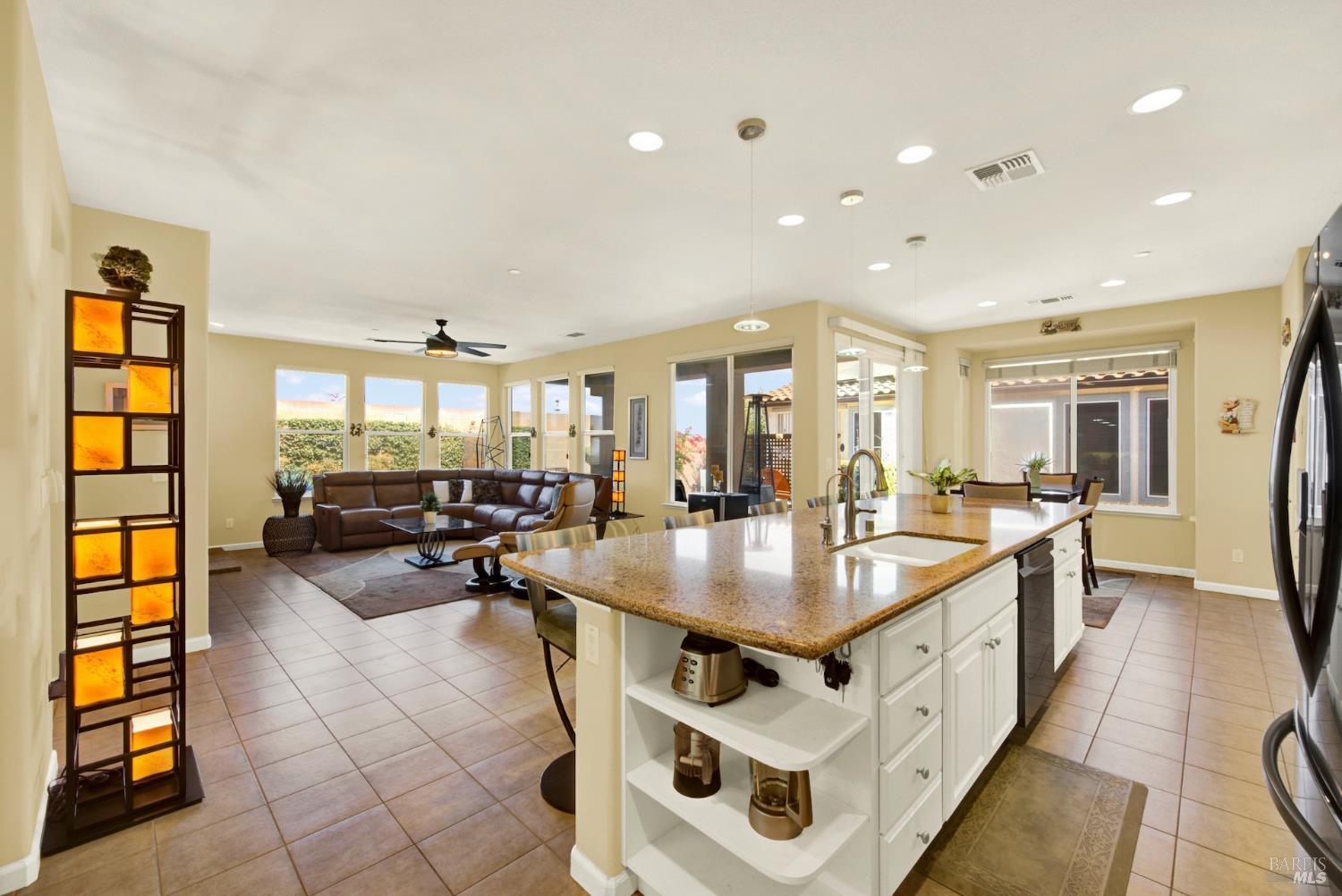 407 Three Rivers Way Rio Vista CA 94571