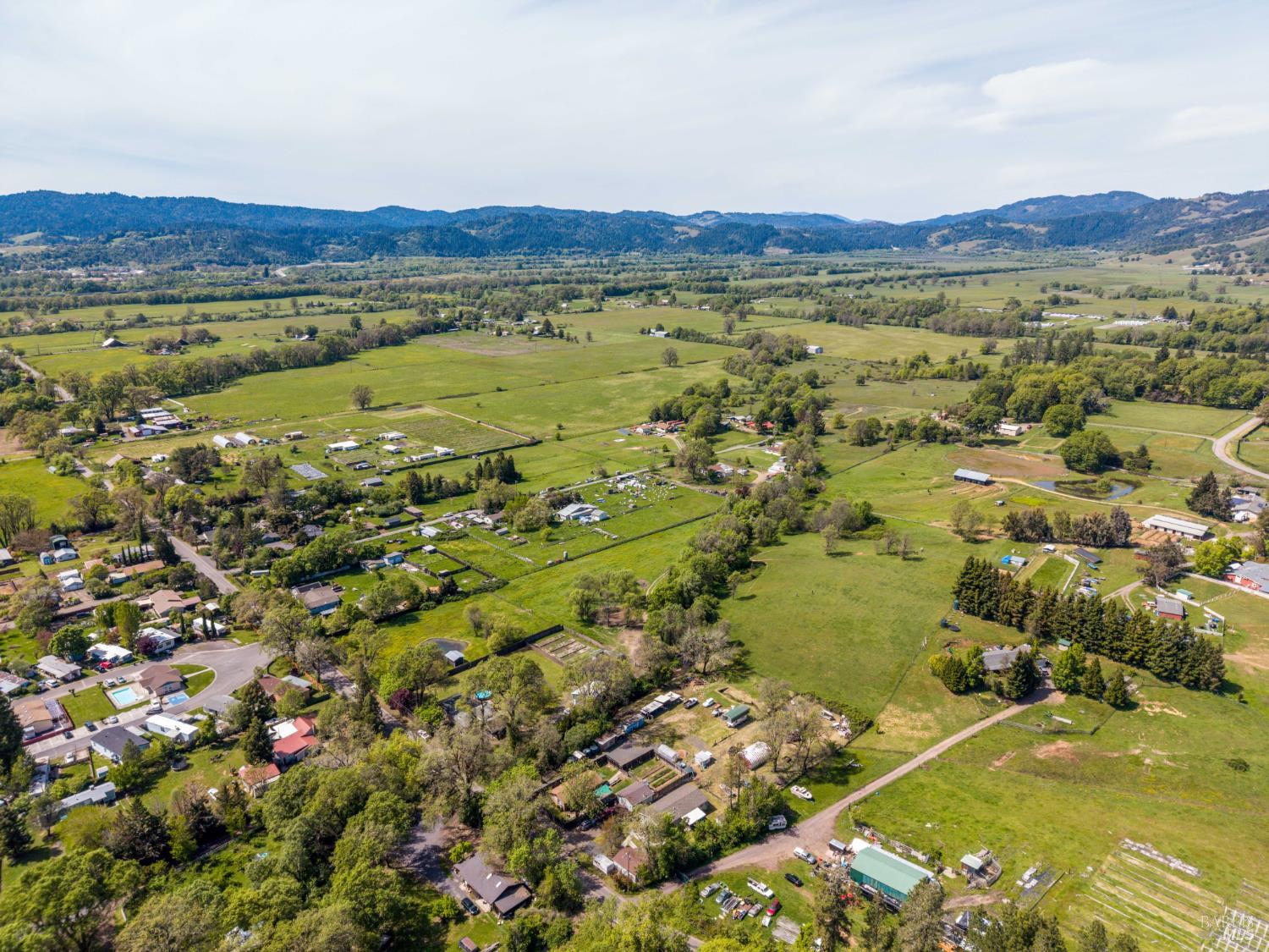 2150 Valley Road Willits CA 95490