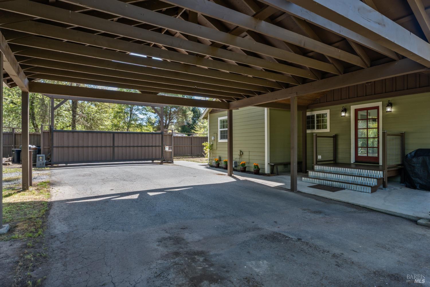 2150 Valley Road Willits CA 95490