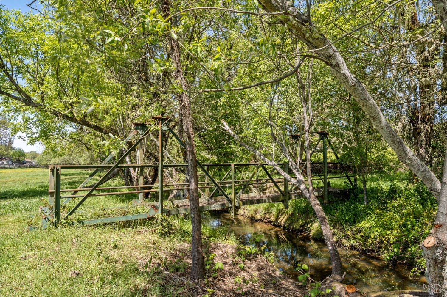2150 Valley Road Willits CA 95490