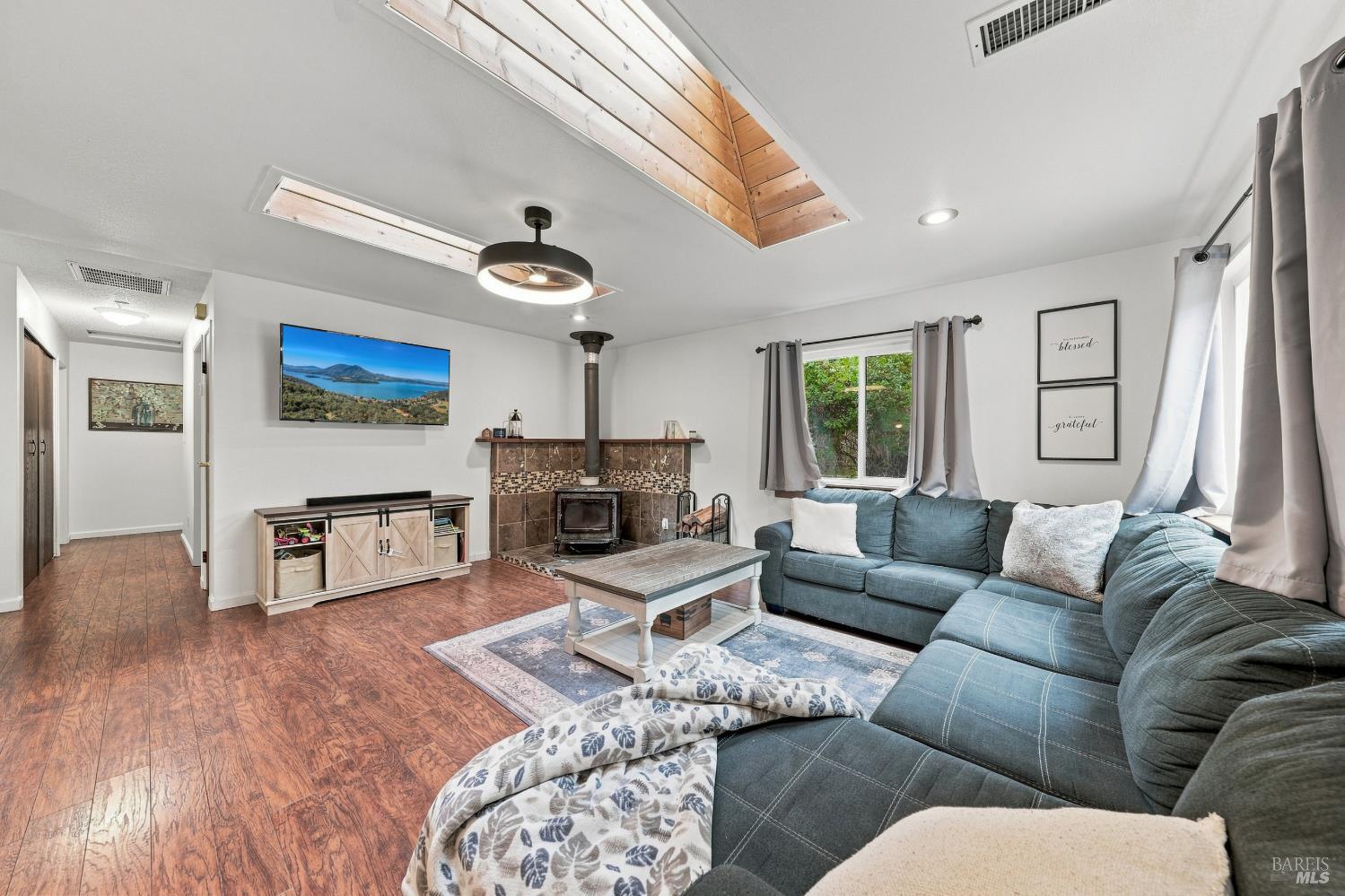 2865 Primrose Drive Willits CA 95490