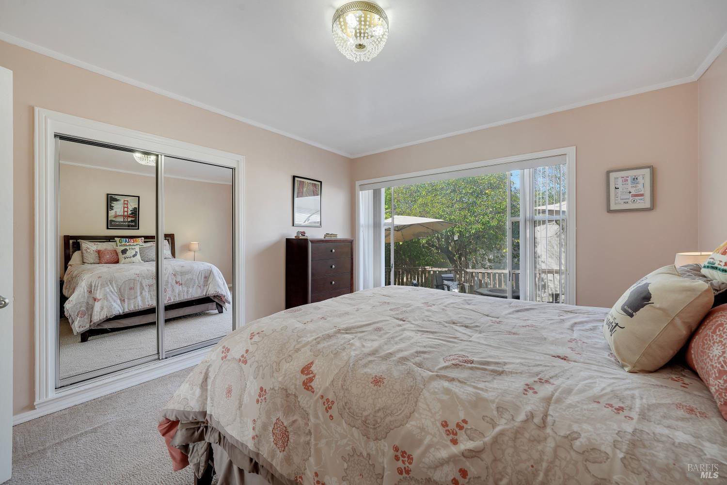 657 Washington Street Vallejo CA 94590