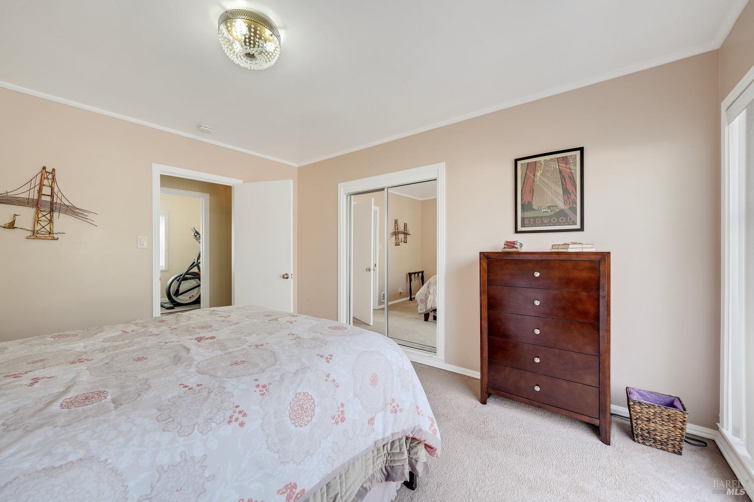 657 Washington Street Vallejo CA 94590