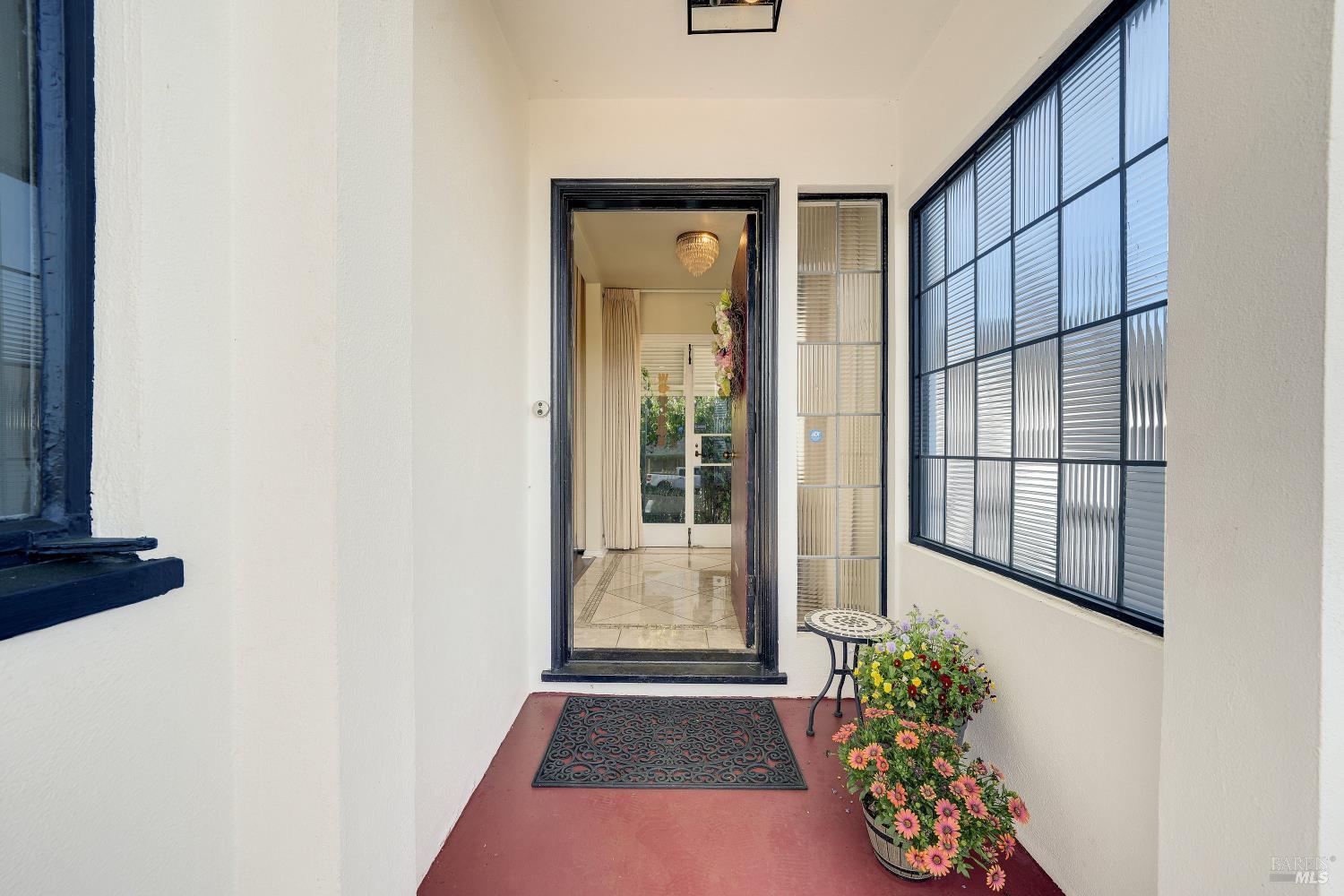 657 Washington Street Vallejo CA 94590