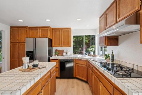 8927 Clothier Lane Cotati CA 94931