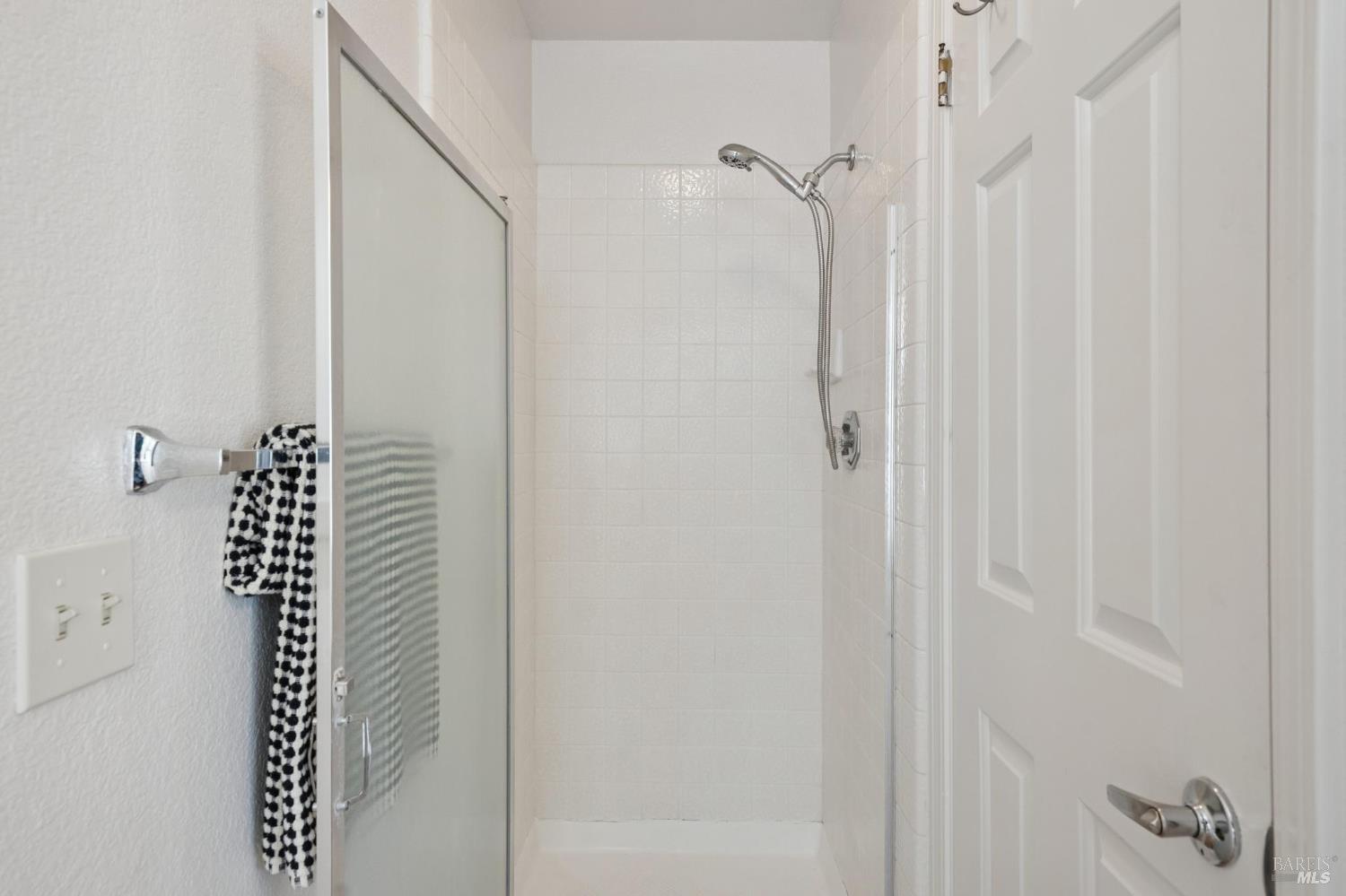 8927 Clothier Lane Cotati CA 94931
