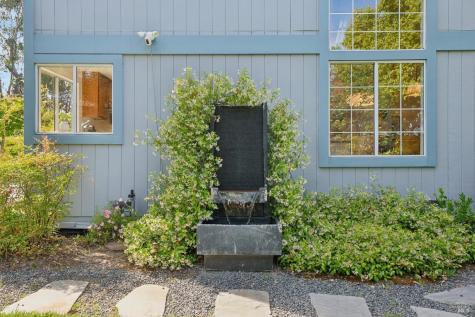 8927 Clothier Lane Cotati CA 94931