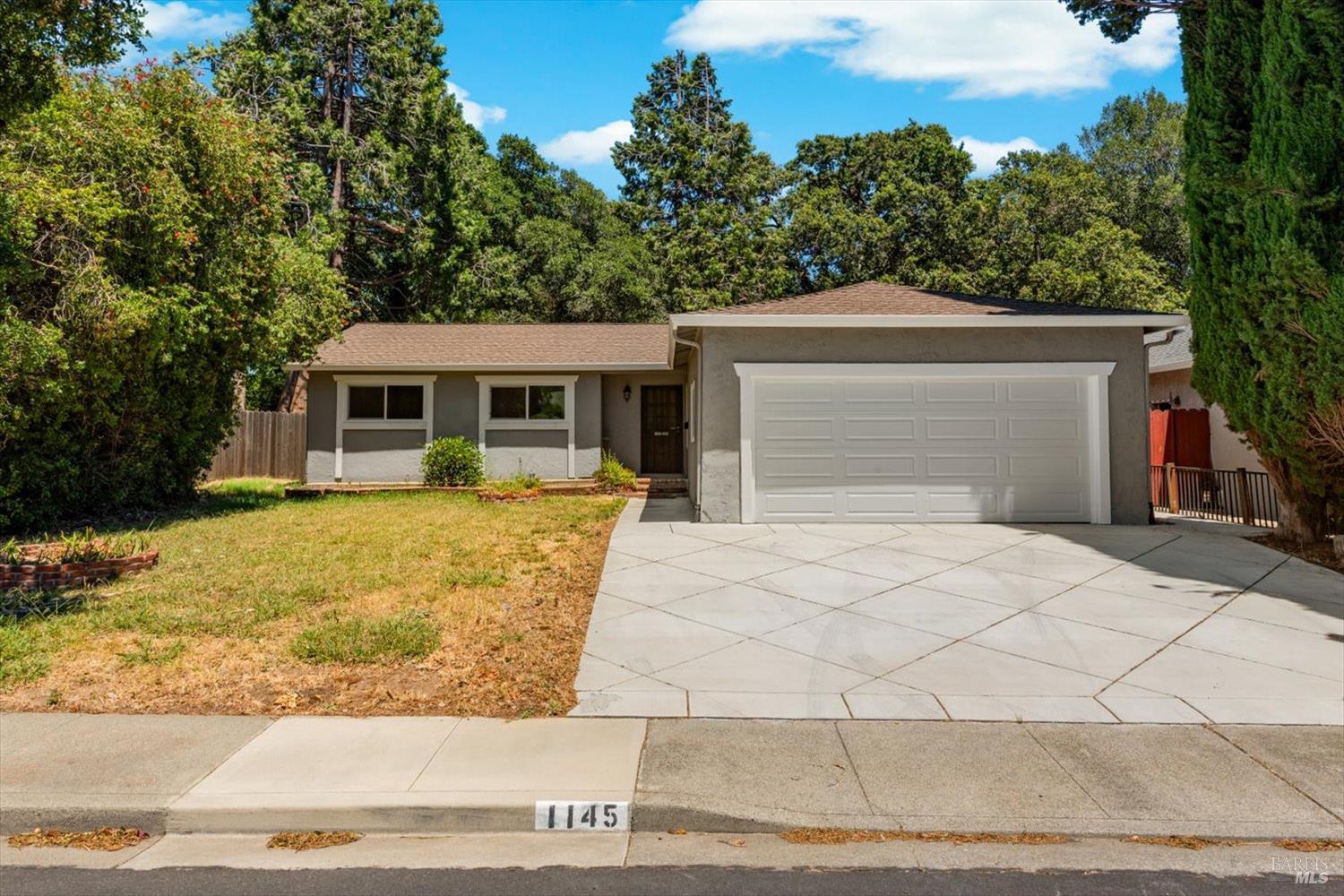 1145 Creekside Drive Vacaville CA 95687