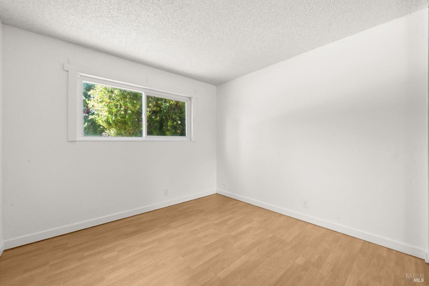 1145 Creekside Drive Vacaville CA 95687
