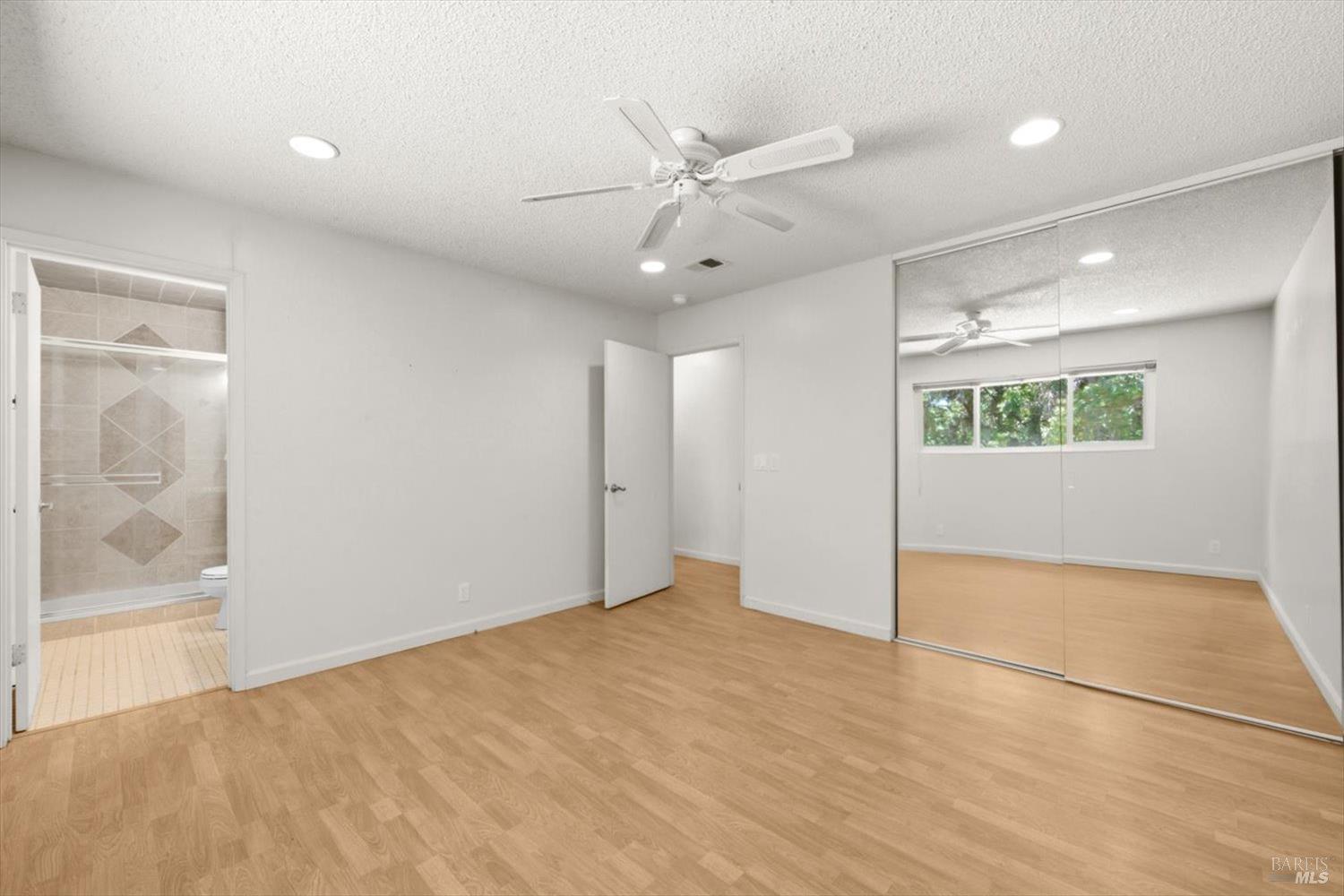 1145 Creekside Drive Vacaville CA 95687