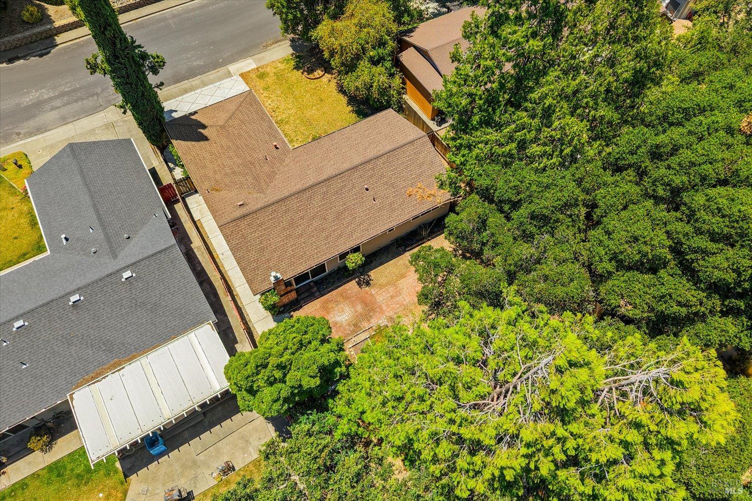 1145 Creekside Drive Vacaville CA 95687