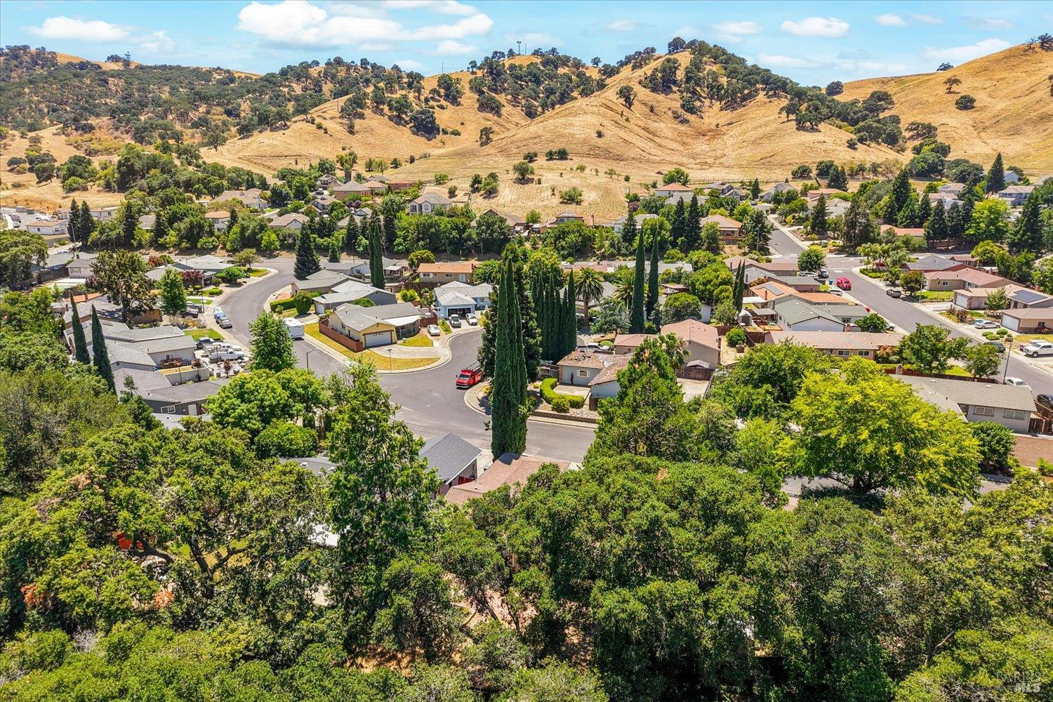 1145 Creekside Drive Vacaville CA 95687