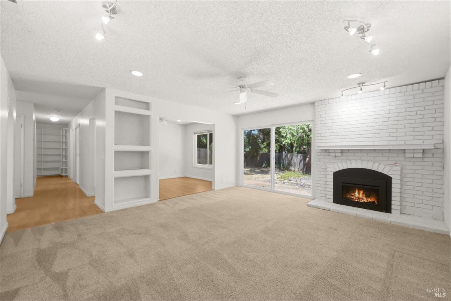1145 Creekside Drive Vacaville CA 95687