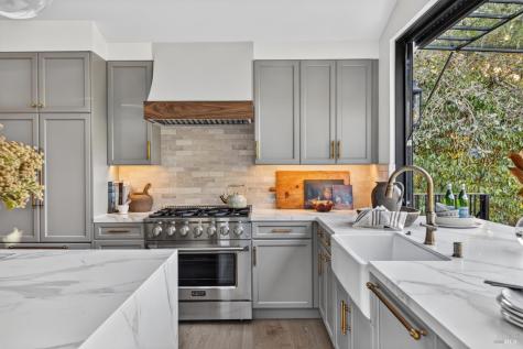 30 Hawthorne Avenue San Anselmo CA 94960