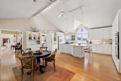 349 Fairhills Drive San Rafael CA 94901
