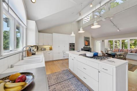 349 Fairhills Drive San Rafael CA 94901