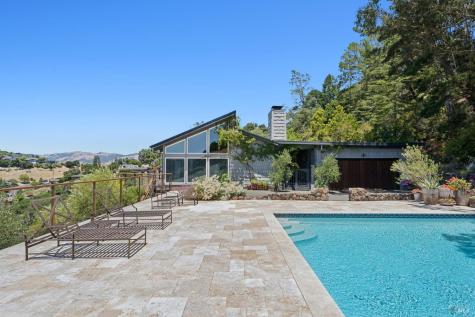 349 Fairhills Drive San Rafael CA 94901