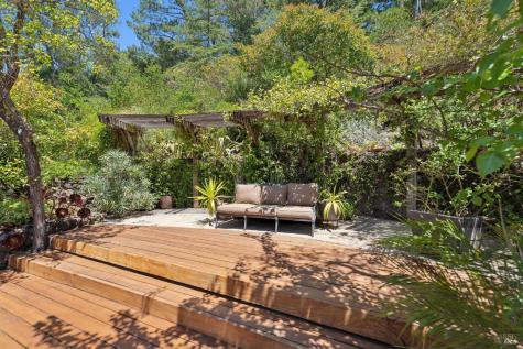 349 Fairhills Drive San Rafael CA 94901