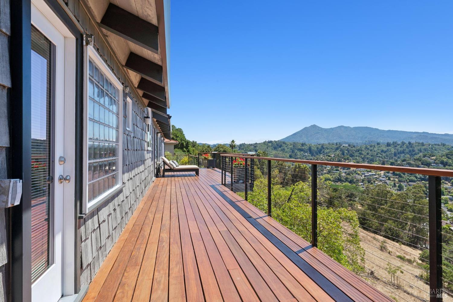 349 Fairhills Drive San Rafael CA 94901