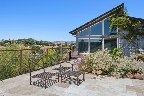 349 Fairhills Drive San Rafael CA 94901