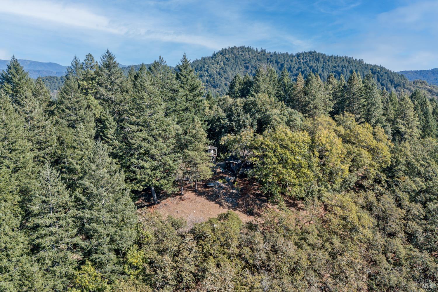 24600 String Creek Road Willits CA 95490