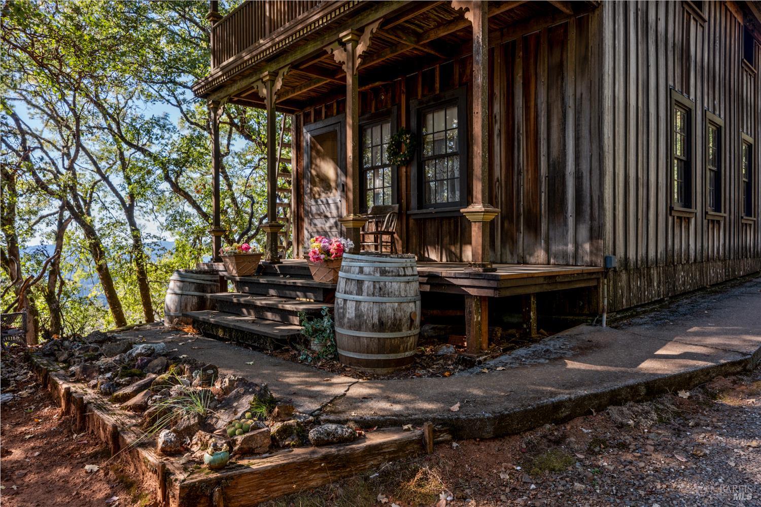 24600 String Creek Road Willits CA 95490