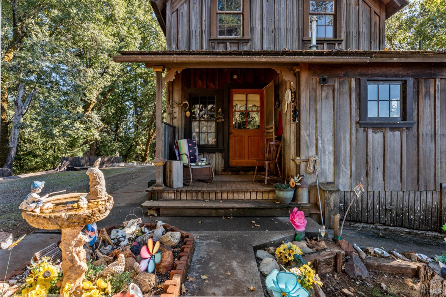 24600 String Creek Road Willits CA 95490