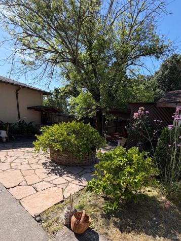 1927 Marsh Road Santa Rosa CA 95403