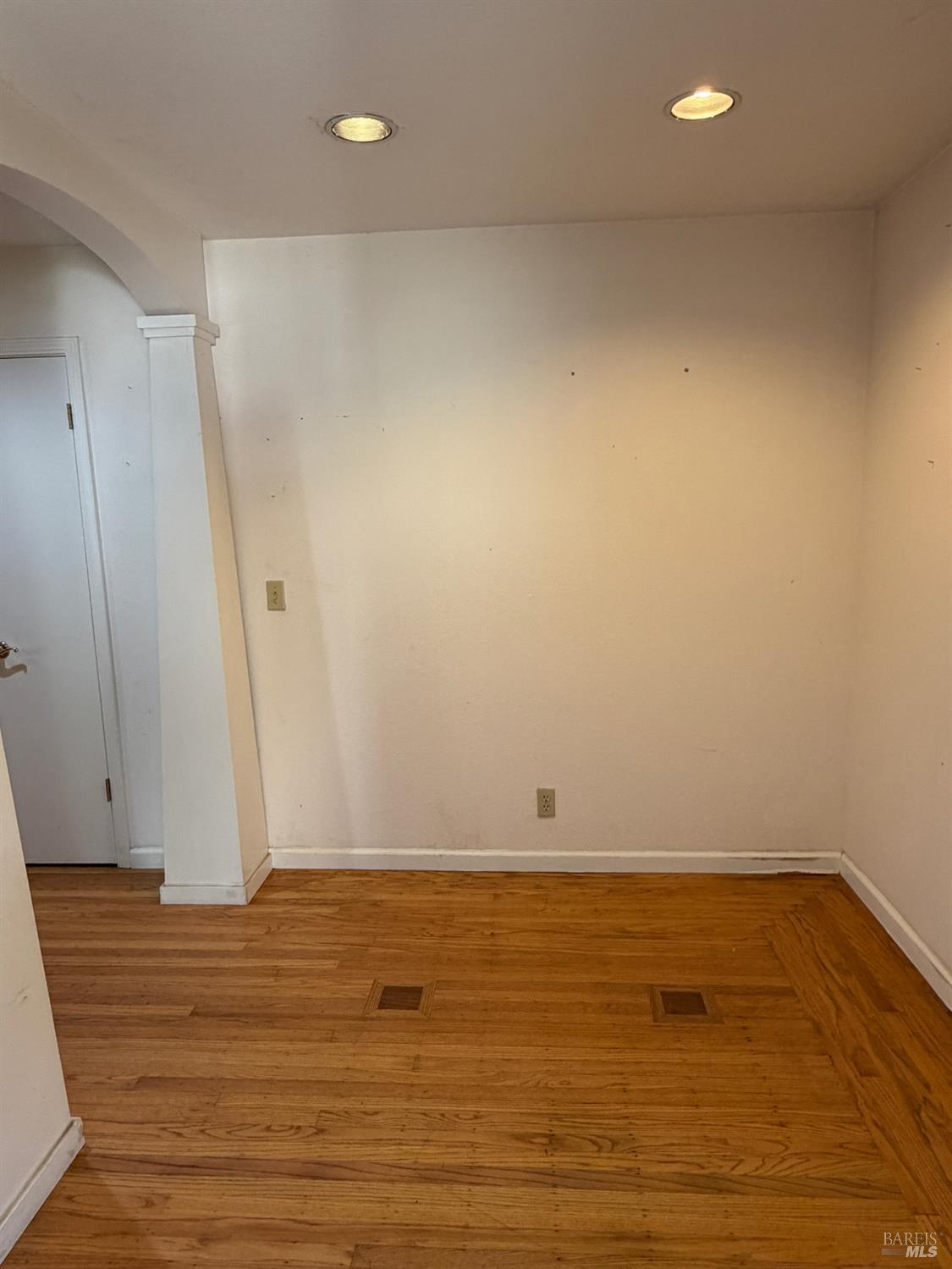 1927 Marsh Road Santa Rosa CA 95403