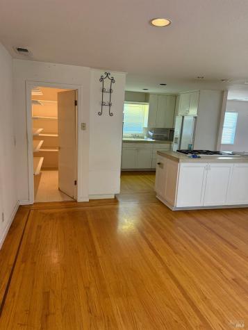 1927 Marsh Road Santa Rosa CA 95403