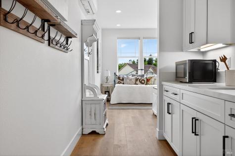 345 Cornell Street Windsor CA 9549