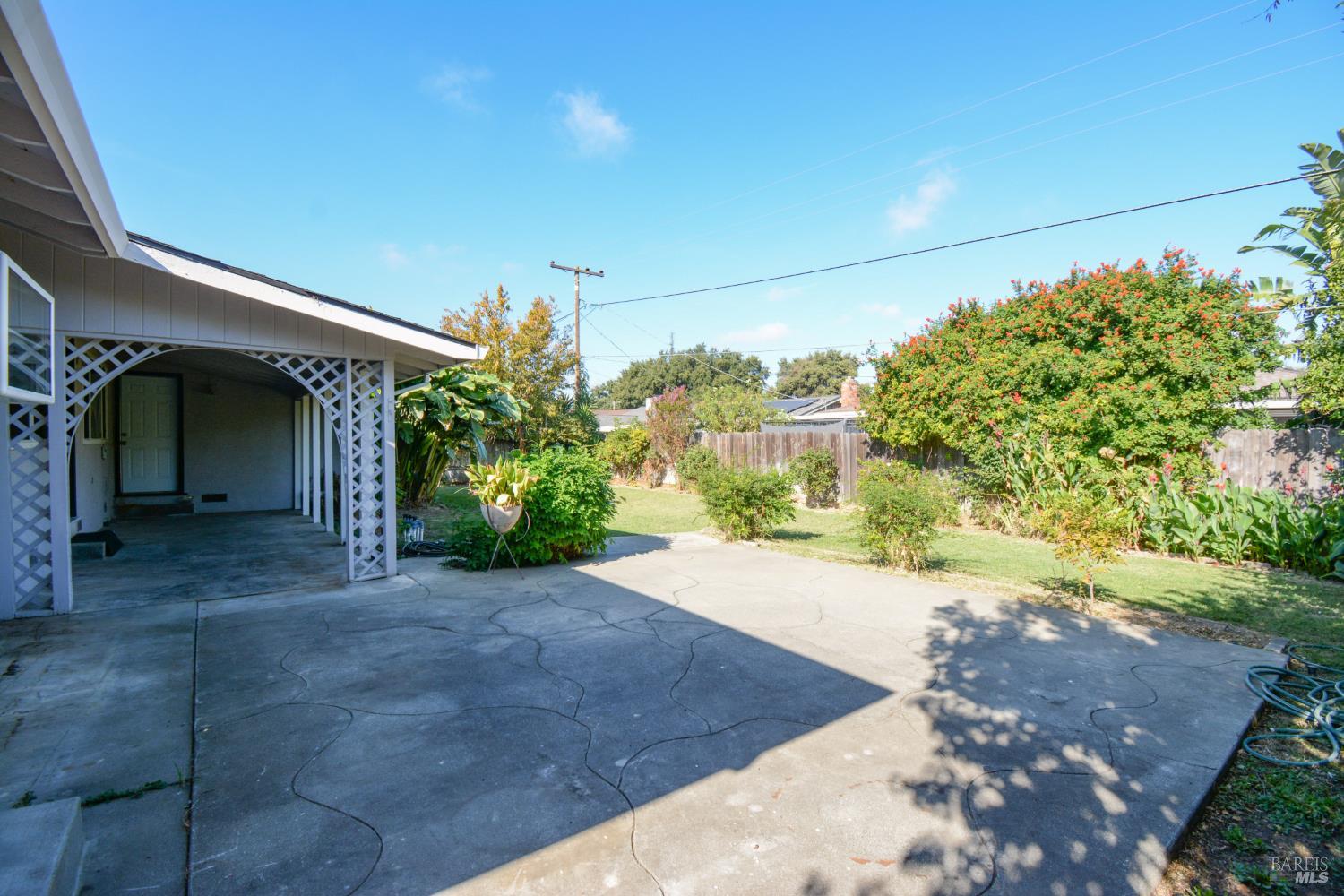 940 W A Street Dixon CA 95620