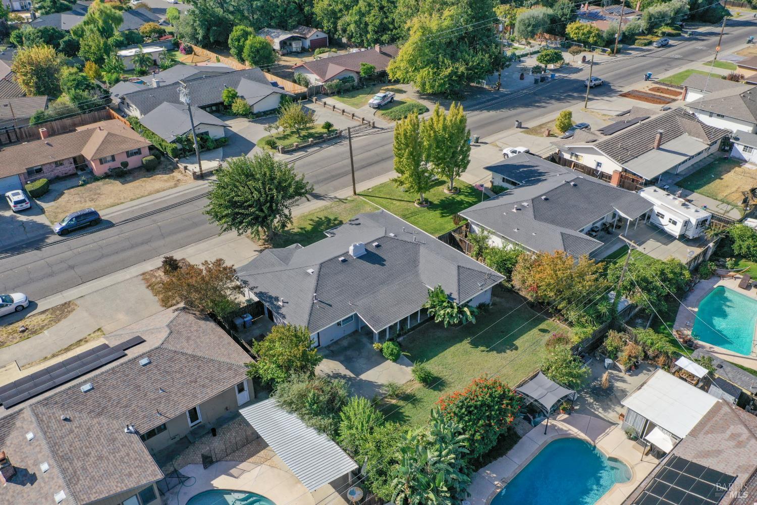 940 W A Street Dixon CA 95620