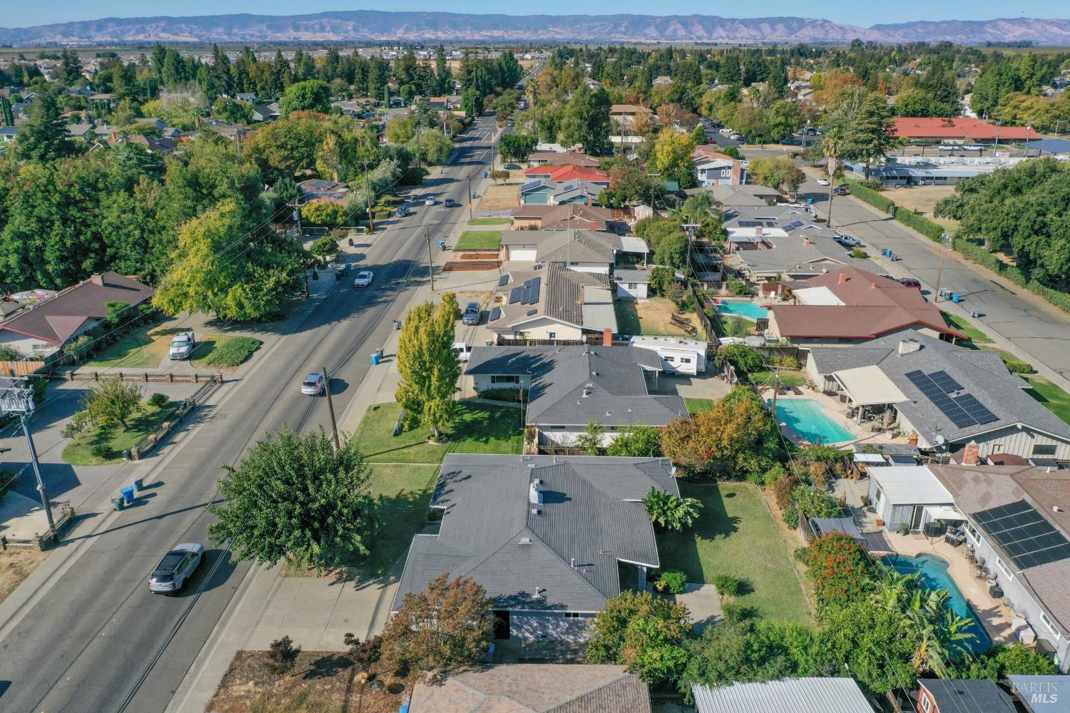 940 W A Street Dixon CA 95620