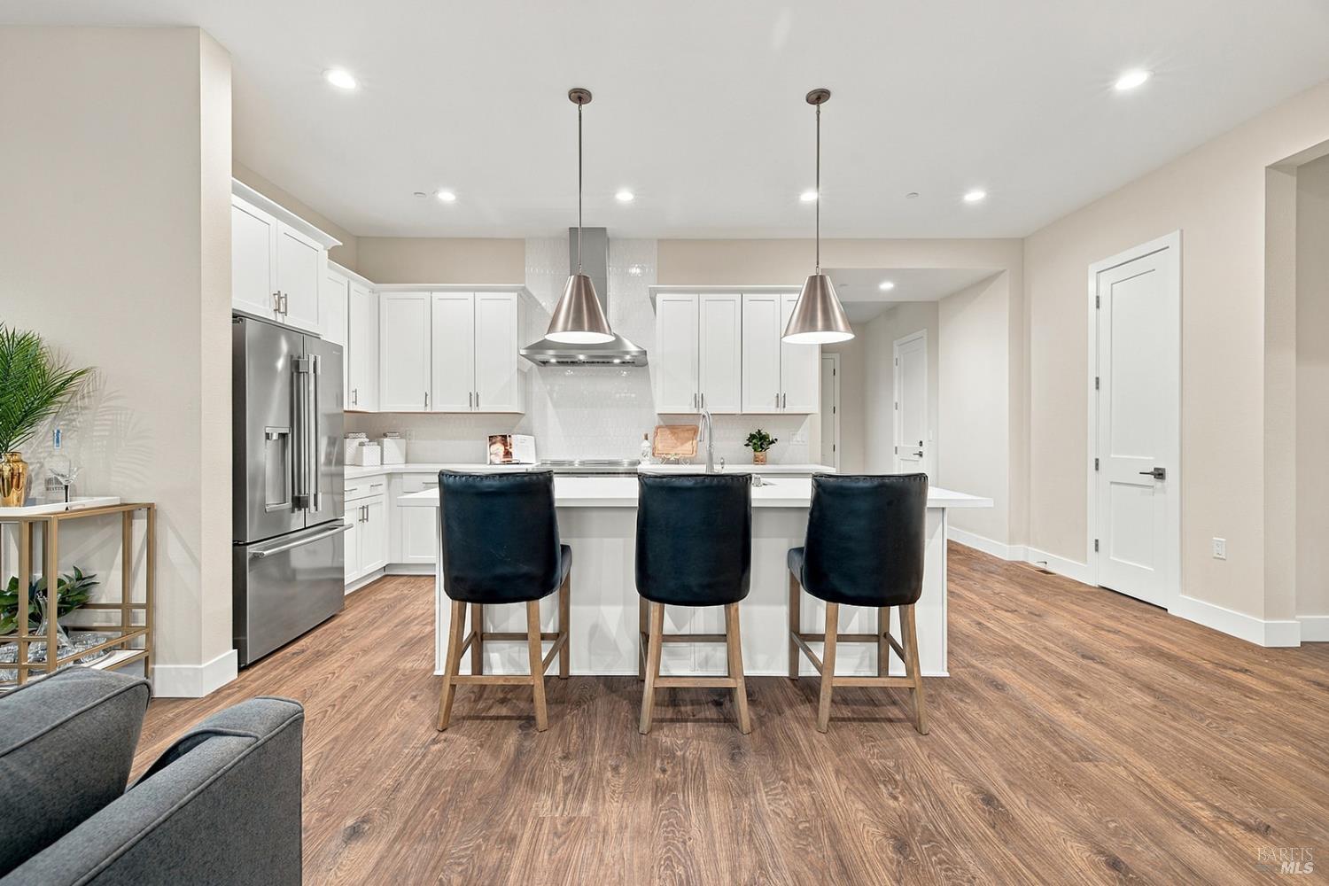 1920 Carlile Place Santa Rosa CA 95403