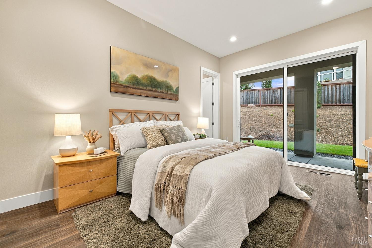 1920 Carlile Place Santa Rosa CA 95403