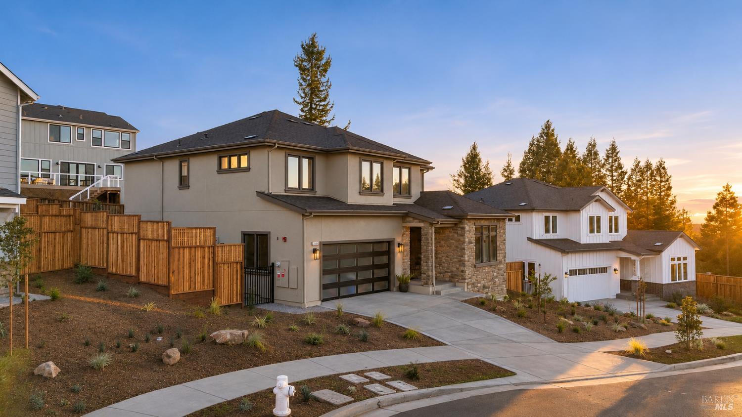 1920 Carlile Place Santa Rosa CA 95403