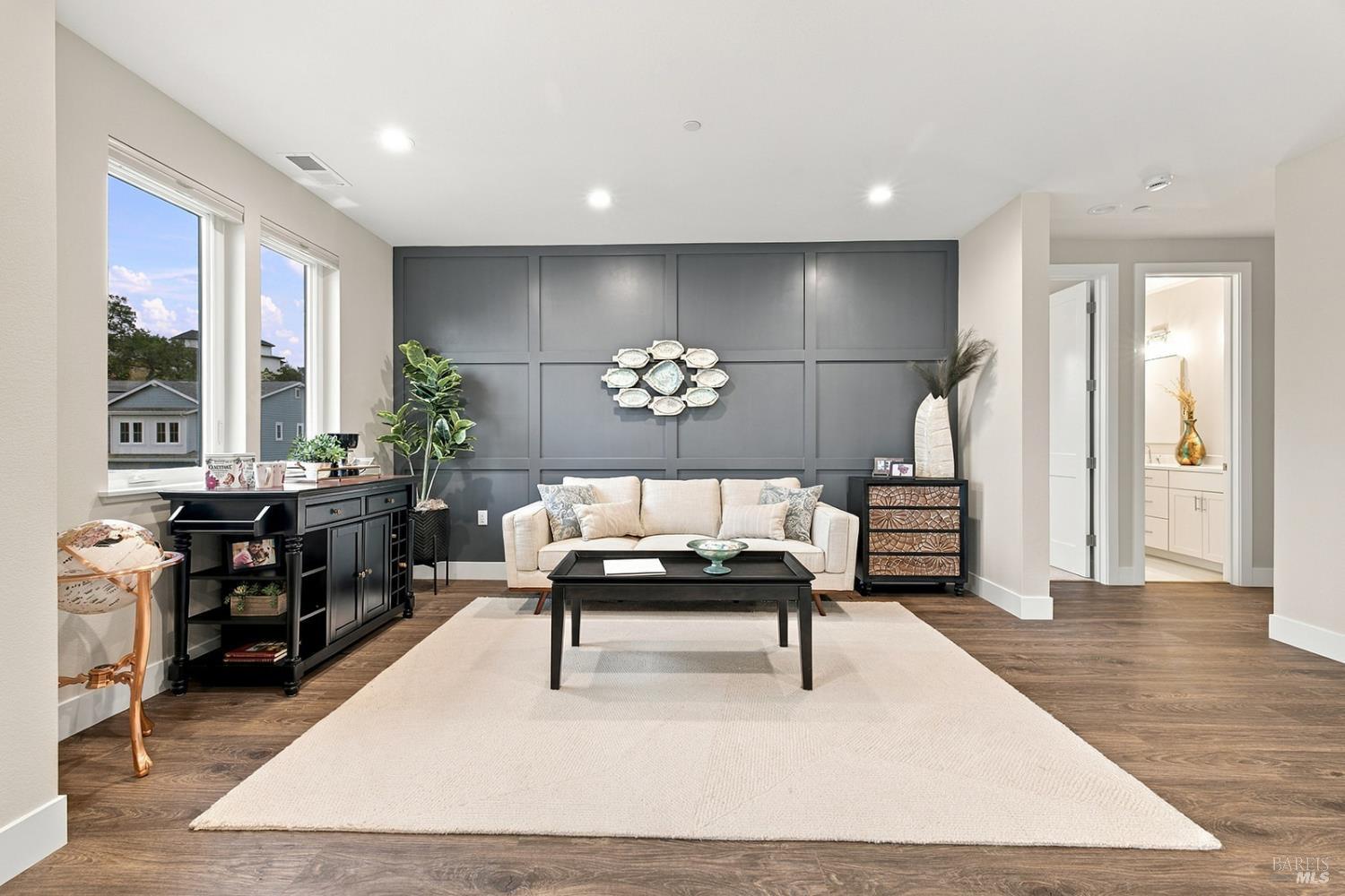 1920 Carlile Place Santa Rosa CA 95403
