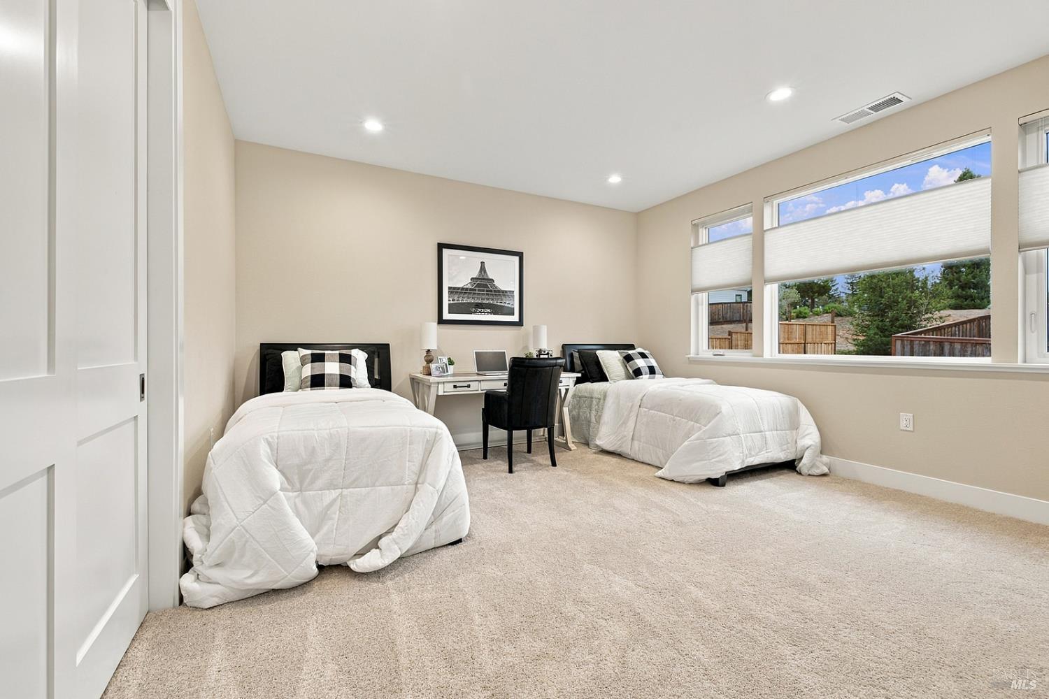 1920 Carlile Place Santa Rosa CA 95403