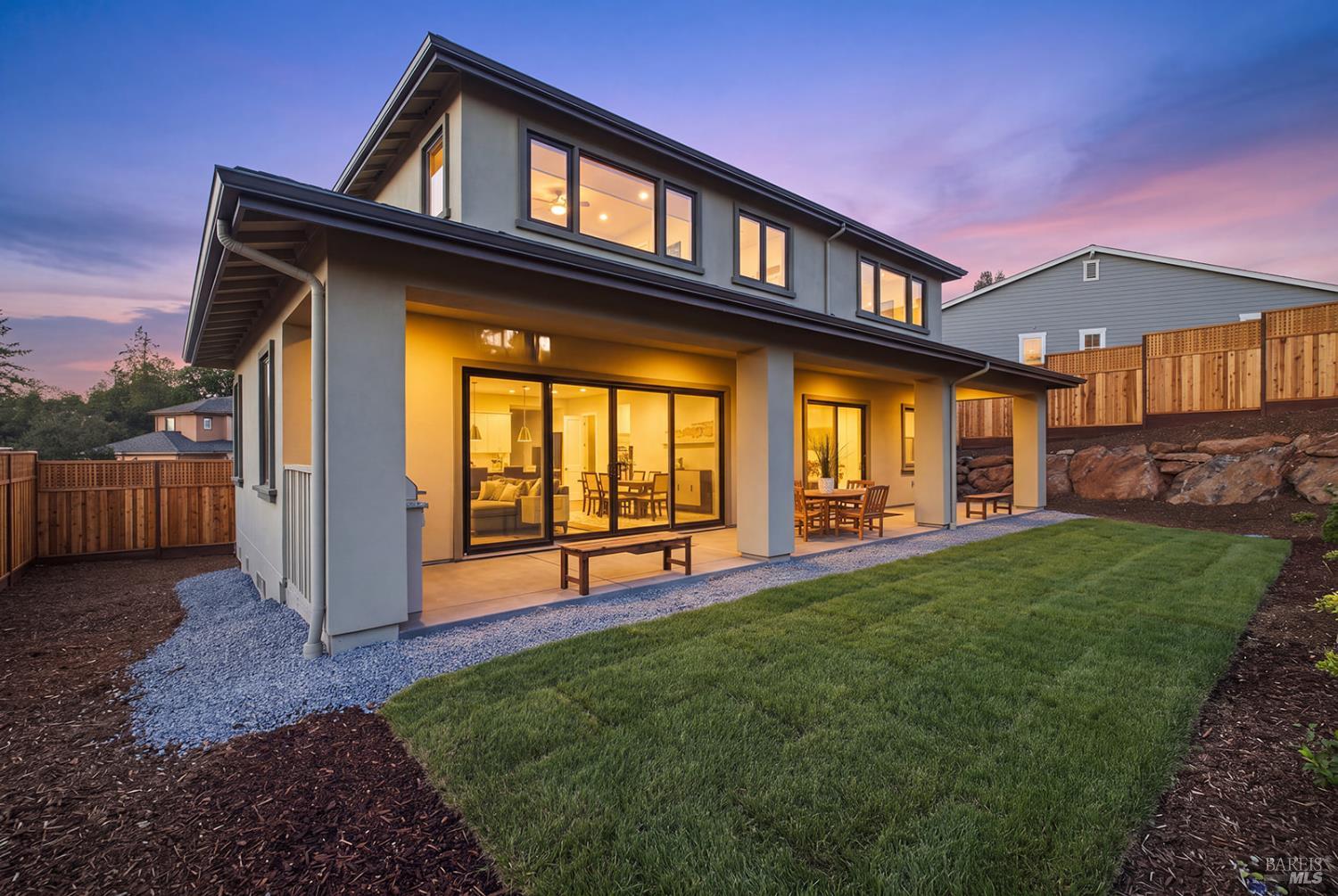 1920 Carlile Place Santa Rosa CA 95403