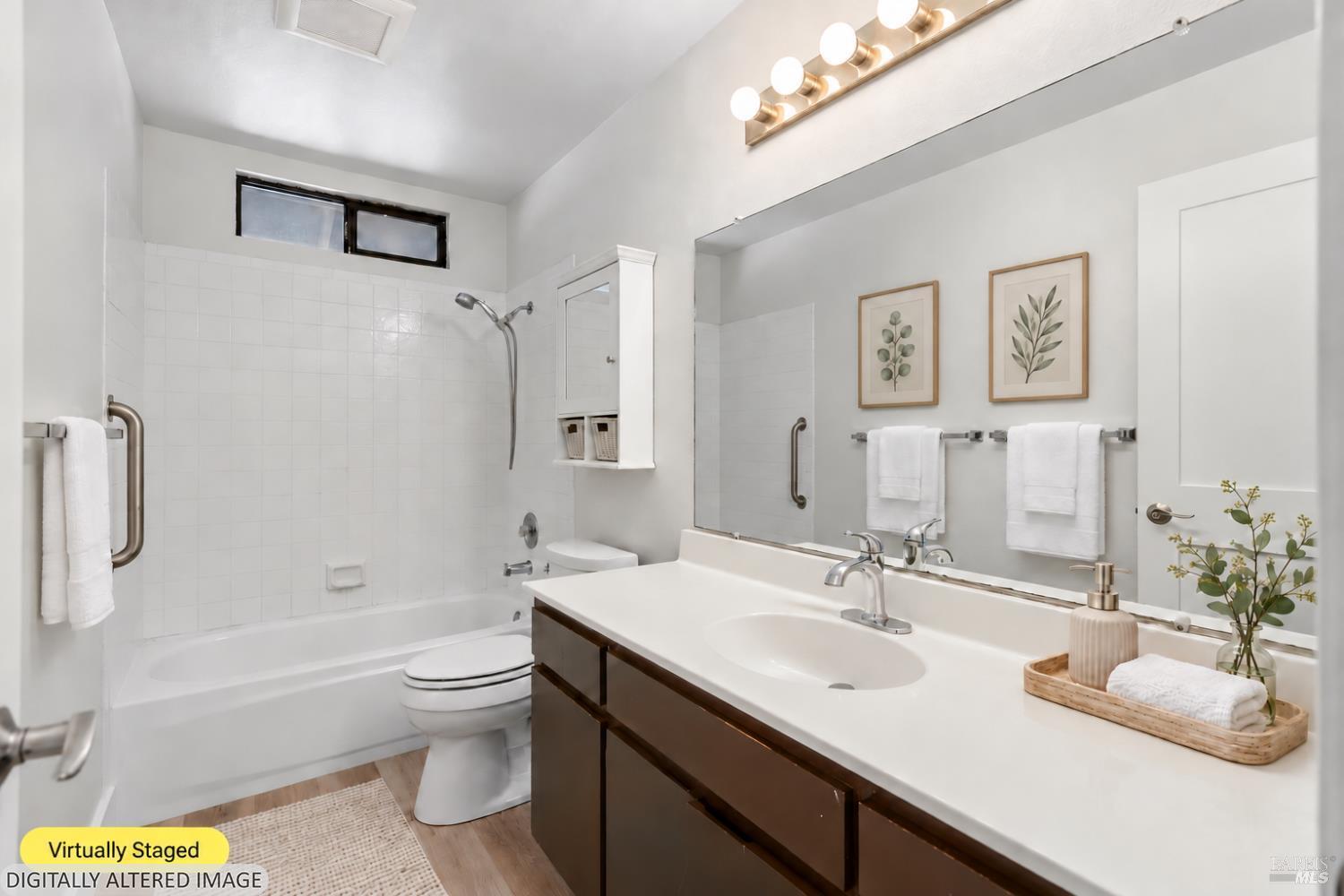 468 Ginny Drive Windsor CA 95492