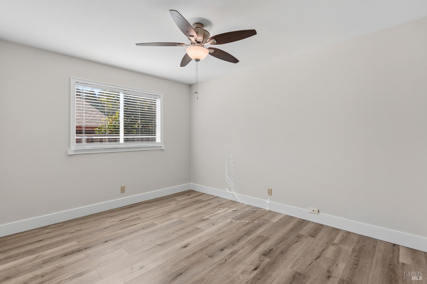 468 Ginny Drive Windsor CA 95492